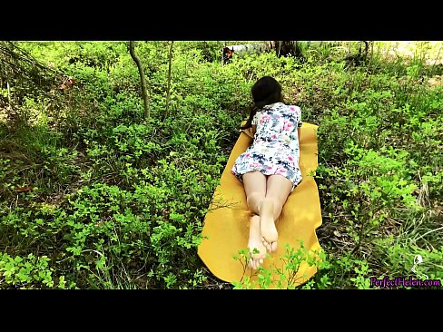 ❤️ टिंडर पर अजनबी मेरी बिल्ली को masturbates और जंगल में जुनून से fucks ❤️ घर का अश्लील  hi.pinkporno.ru पर