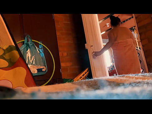 ❤️ मेरे चाचा शॉवर में मेरा पीछा करते हैं, जब मैं स्नान करता हूं तो वह मुझे चोदता है। ❤️ घर का अश्लील  hi.pinkporno.ru पर