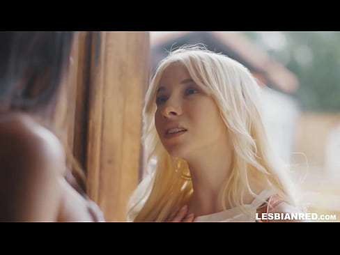 ❤️ लड़की कुछ महीने बाद घर आती है और अपनी सौतेली माँ की चूत खा जाती है ❤️ घर का अश्लील  hi.pinkporno.ru पर